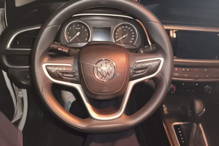 Used Buick GT 2021 Revised Version Flagship 1.5L Automatic Elite Edition Steering Wheel