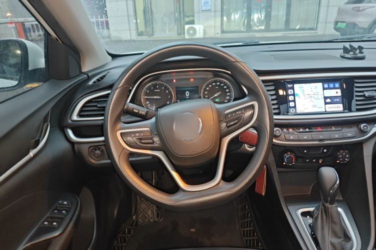 Used Buick GT 2021 Revised Version Flagship 1.5L Automatic Elite Edition Steering Wheel
