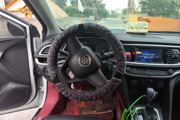 Used Buick GT 2021 1.3T Automatic Mild Hybrid Elite Version Steering Wheel