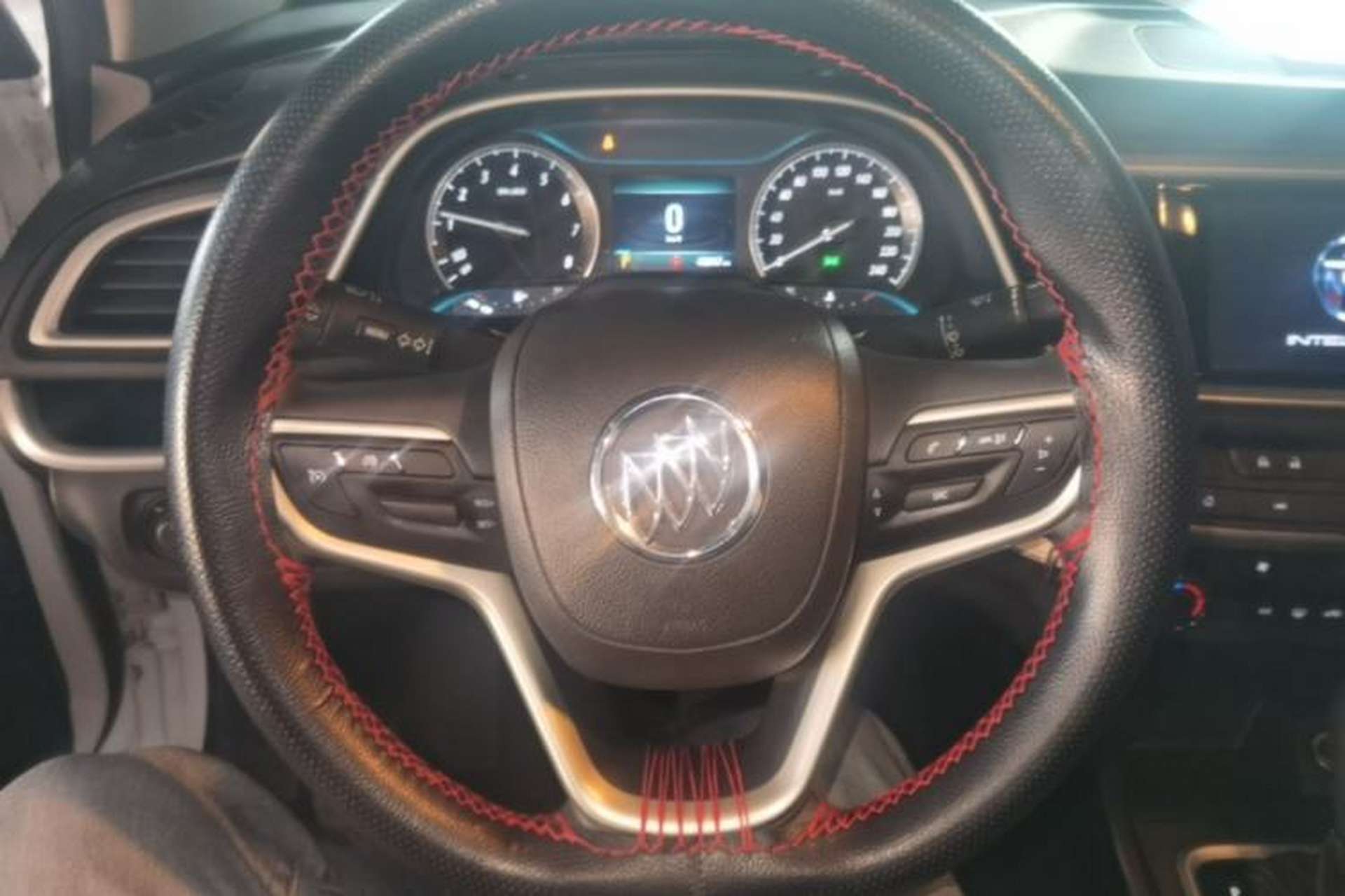 Used Buick GT 2021 Revised Version Flagship 1.5L Automatic Elite Edition Steering Wheel