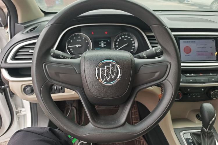 Used Buick GT 2021 Exemplar 1.5L Automatic Elite Version Steering Wheel