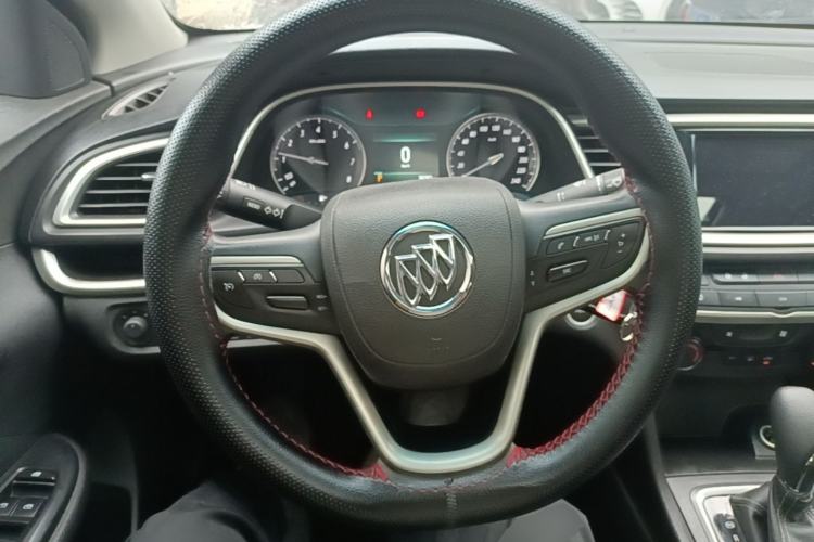 Used Buick GT 2021 Revised Version Flagship 1.5L Automatic Elite Edition Steering Wheel