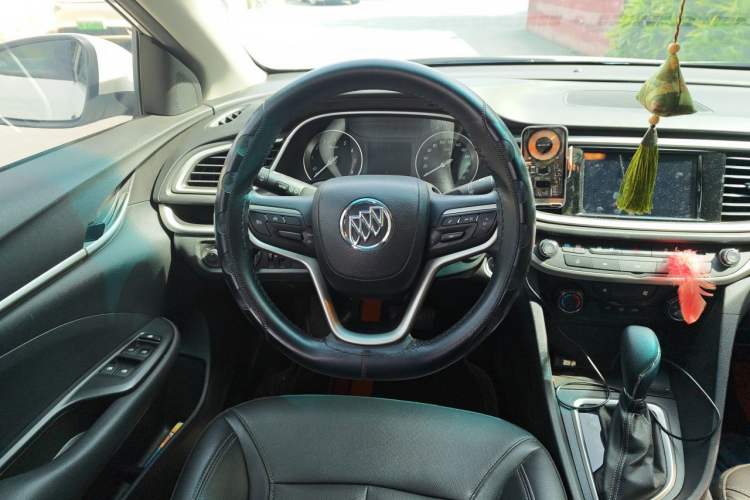 Used Buick GT 2021 Revised Version Flagship 1.5L Automatic Elite Edition Steering Wheel