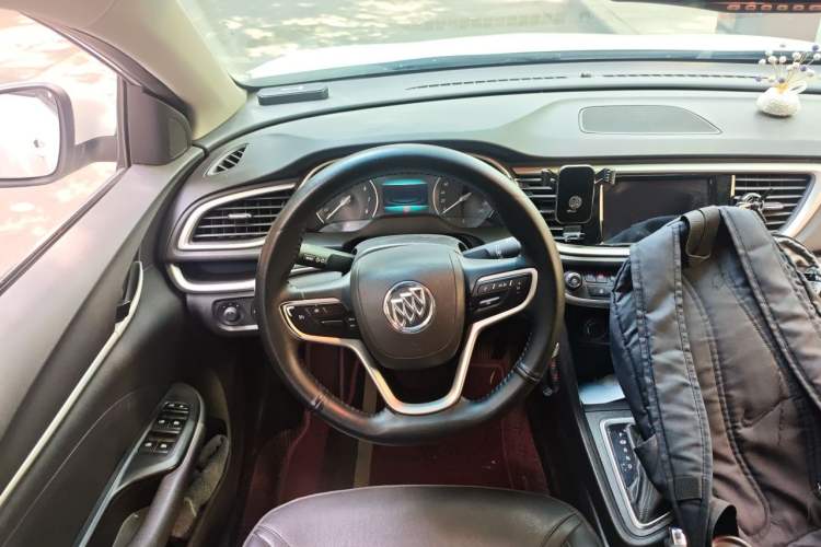 Used Buick GT 2021 Revised Version Flagship 1.5L Automatic Elite Edition Steering Wheel
