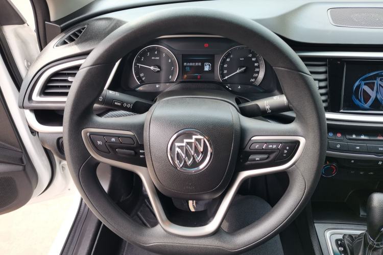 Used Buick GT 2021 Revised Version Flagship 1.5L Automatic Elite Edition Steering Wheel