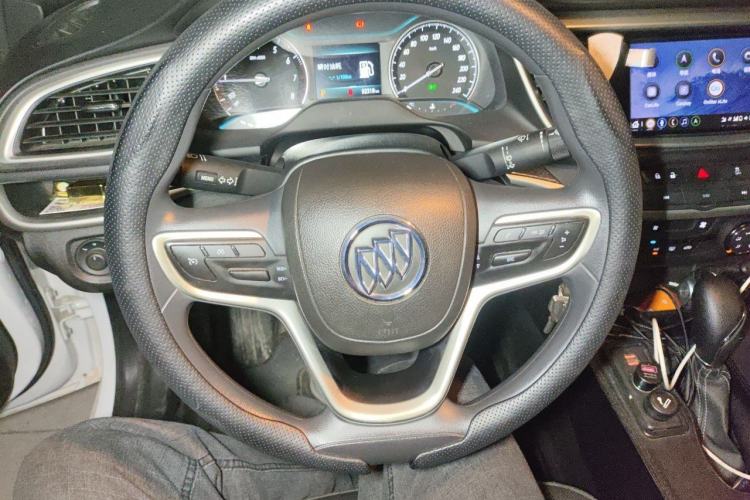Used Buick GT 2021 Revised Version Flagship 1.5L Automatic Elite Edition Steering Wheel