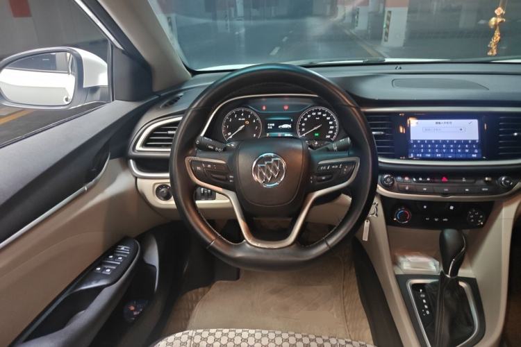 Used Buick GT 2021 Exemplar 1.5L Automatic Elite Version Steering Wheel