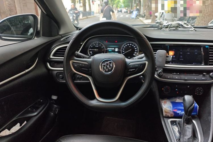Used Buick GT 2021 Revised Version Flagship 1.5L Automatic Elite Edition Steering Wheel