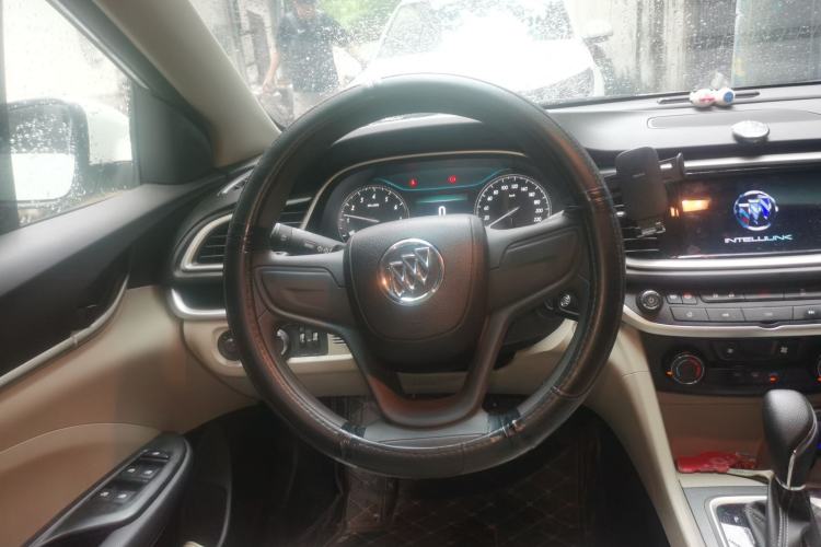 Used Buick GT 2021 Exemplar 1.5L Automatic Elite Version Steering Wheel