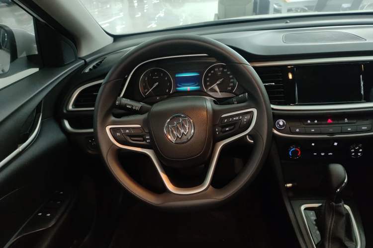 Used Buick GT 2021 Revised Version Flagship 1.5L Automatic Elite Edition Steering Wheel