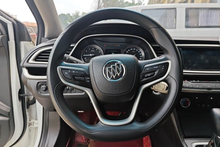 Used Buick GT 2021 Revised Version Flagship 1.5L Automatic Elite Edition Steering Wheel