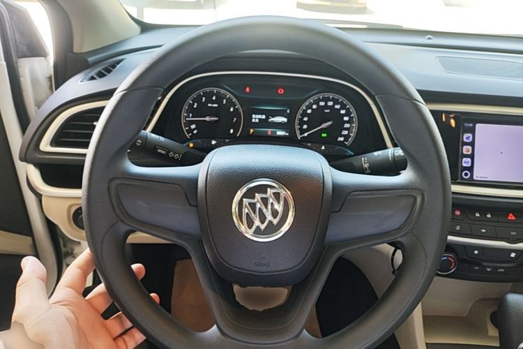 Used Buick GT 2021 Exemplar 1.5L Automatic Elite Version Steering Wheel