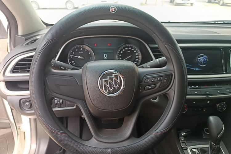 Used Buick GT 2021 1.3T Automatic Mild Hybrid Elite Version Steering Wheel