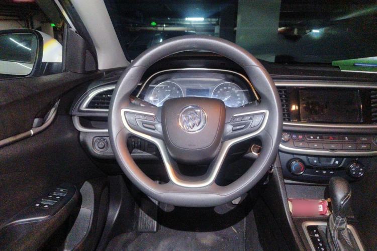 Used Buick GT 2021 Revised Version Flagship 1.5L Automatic Elite Edition Steering Wheel