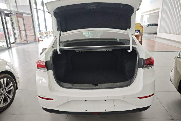 Used Buick GT 2021 Revised Version Flagship 1.5L Automatic Elite Edition Trunk