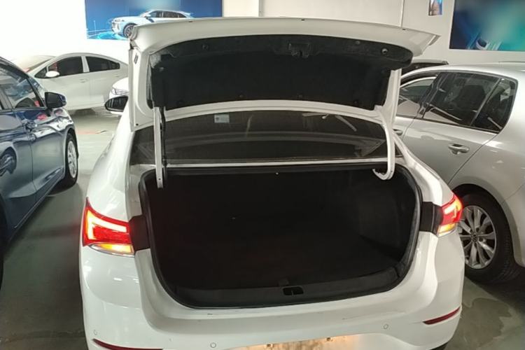 Used Buick GT 2021 Revised Version Flagship 1.5L Automatic Elite Edition Trunk