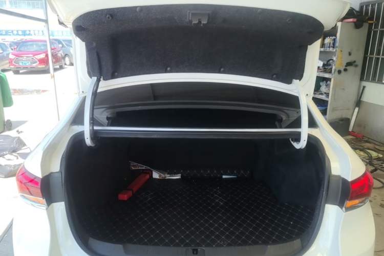 Used Buick GT 2021 Revised Version Flagship 1.5L Automatic Elite Edition Trunk