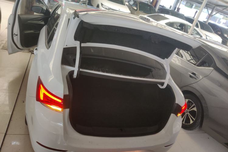 Used Buick GT 2021 Revised Version Flagship 1.5L Automatic Elite Edition Trunk