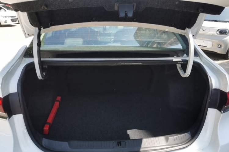 Used Buick GT 2021 Revised Version Flagship 1.5L Automatic Elite Edition Trunk