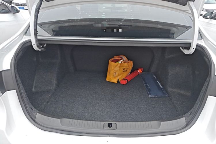 Used Buick GT 2021 Revised Version Flagship 1.5L Automatic Elite Edition Trunk