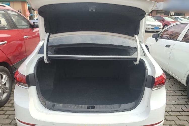 Used Buick GT 2021 Revised Version Flagship 1.5L Automatic Elite Edition Trunk
