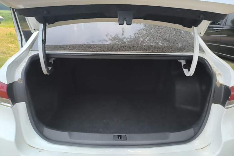 Used Buick GT 2021 Revised Version Flagship 1.5L Automatic Elite Edition Trunk
