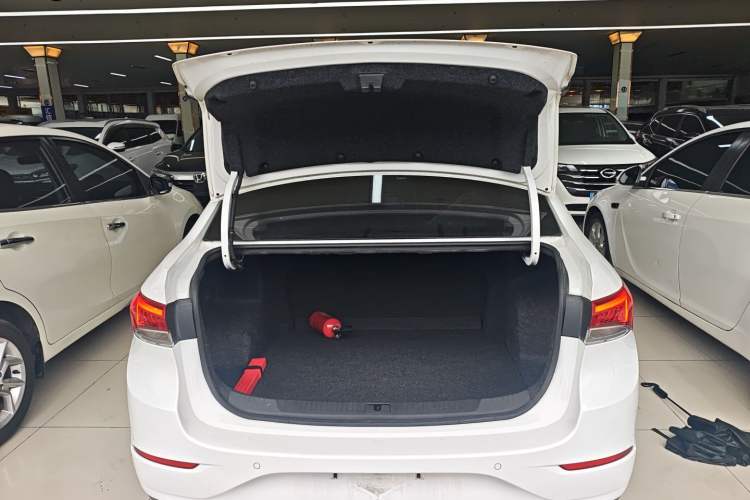 Used Buick GT 2021 1.3T Automatic Mild Hybrid Elite Version Trunk