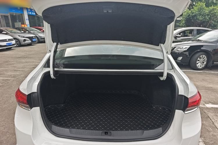 Used Buick GT 2021 Revised Version Flagship 1.5L Automatic Elite Edition Trunk
