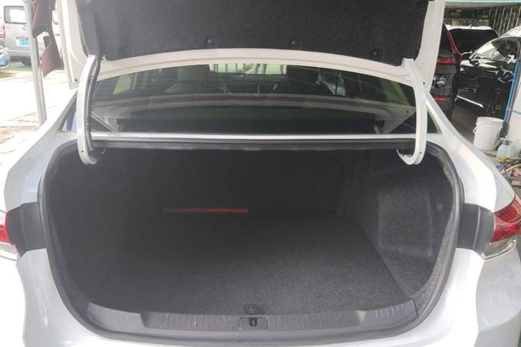 Used Buick GT 2021 1.3T Automatic Mild Hybrid Elite Version Trunk