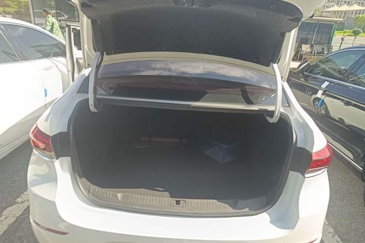 Used Buick GT 2021 1.3T Automatic Mild Hybrid Elite Version Trunk