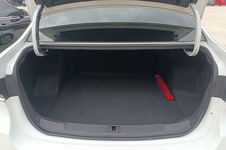 Used Buick GT 2021 Revised Version Flagship 1.5L Automatic Elite Edition Trunk