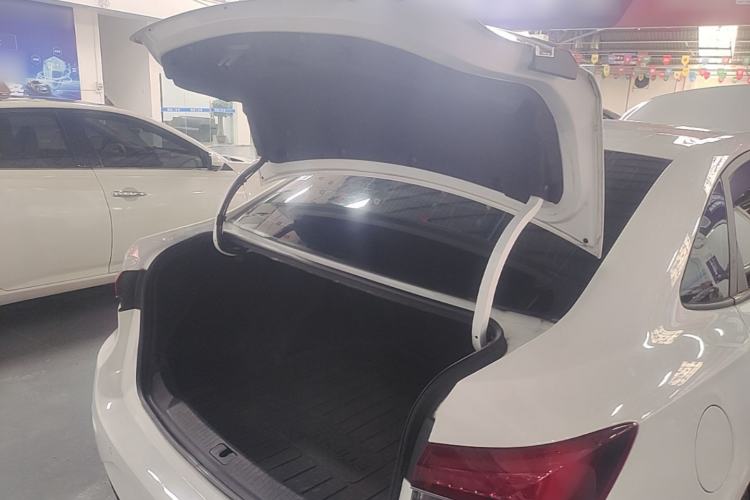 Used Buick GT 2021 Revised Version Flagship 1.5L Automatic Elite Edition Trunk