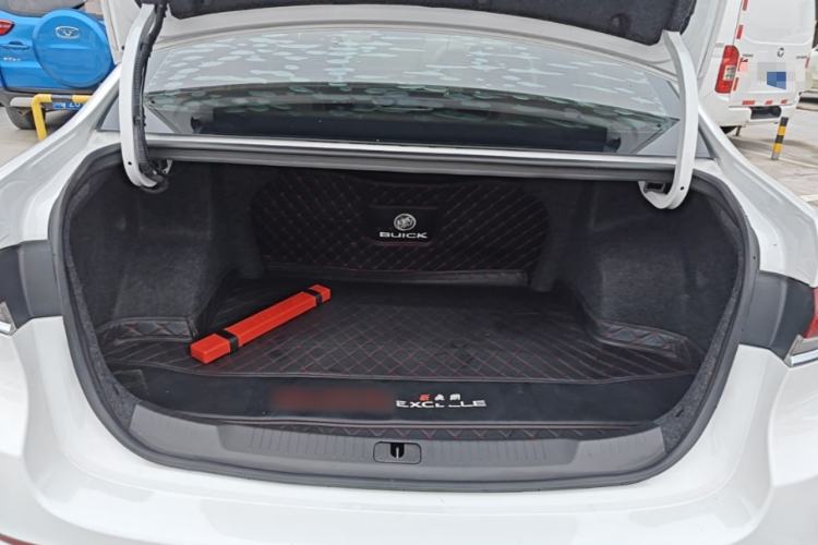 Used Buick GT 2021 1.3T Automatic Mild Hybrid Elite Version Trunk