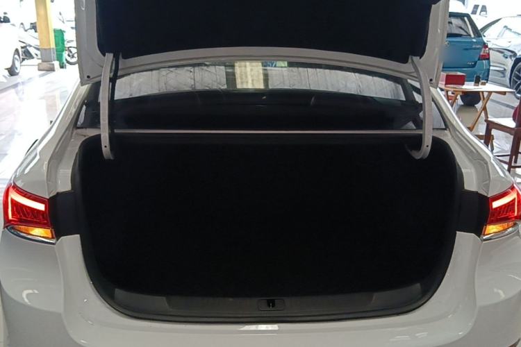 Used Buick GT 2021 Revised Version Flagship 1.5L Automatic Elite Edition Trunk