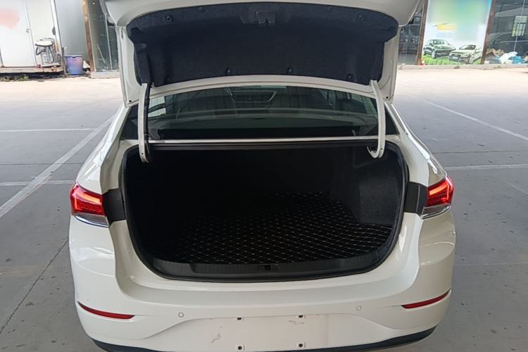 Used Buick GT 2021 Revised Version Flagship 1.5L Automatic Elite Edition Trunk