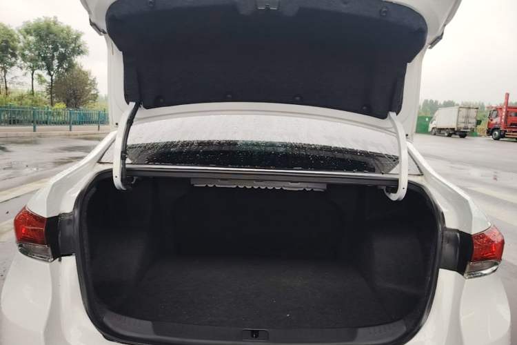 Used Buick GT 2021 Revised Version Flagship 1.5L Automatic Elite Edition Trunk