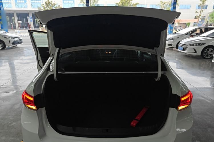 Used Buick GT 2021 Revised Version Flagship 1.5L Automatic Elite Edition Trunk