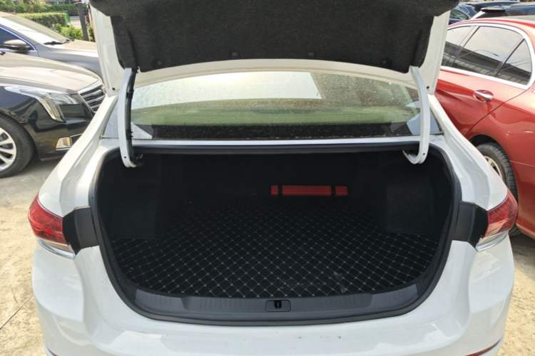 Used Buick GT 2021 Revised Version Flagship 1.5L Automatic Elite Edition Trunk
