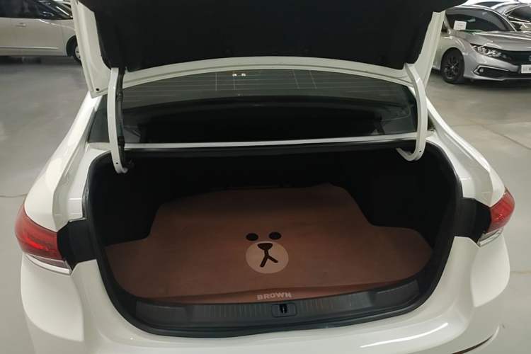 Used Buick GT 2021 Revised Version Flagship 1.5L Automatic Elite Edition Trunk