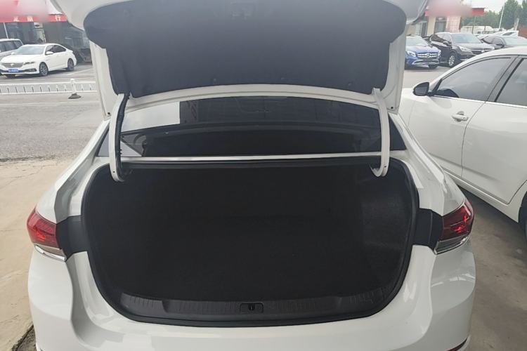 Used Buick GT 2021 Revised Version Flagship 1.5L Automatic Entry-Level Trim Trunk