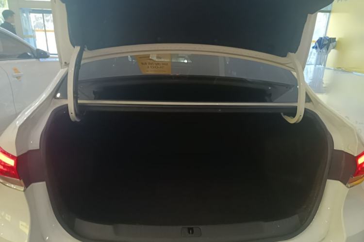 Used Buick GT 2021 Revised Version Flagship 1.5L Automatic Elite Edition Trunk