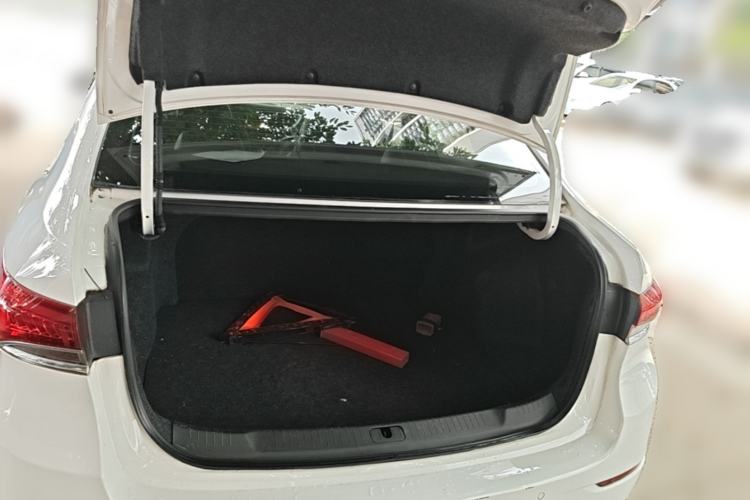 Used Buick GT 2021 Revised Version Flagship 1.5L Automatic Elite Edition Trunk
