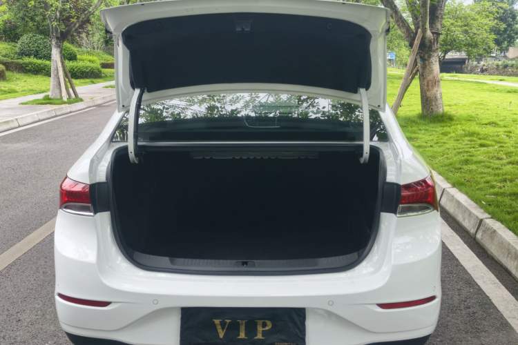 Used Buick GT 2021 Revised Version Flagship 1.5L Automatic Elite Edition Trunk