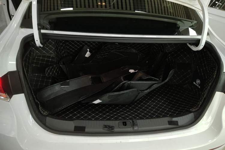 Used Buick GT 2021 Revised Version Flagship 1.5L Automatic Elite Edition Trunk