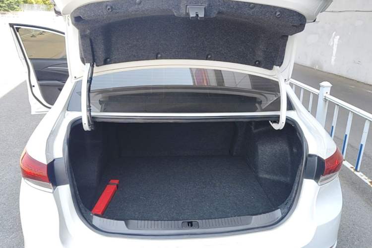 Used Buick GT 2021 Revised Version Flagship 1.5L Automatic Elite Edition Trunk