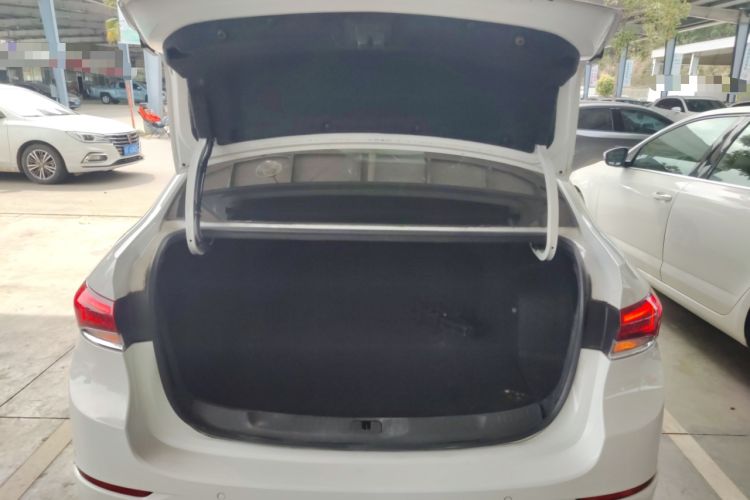 Used Buick GT 2021 Revised Version Flagship 1.5L Automatic Elite Edition Trunk