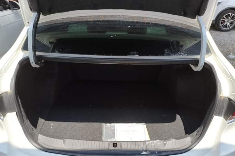 Used Buick GT 2021 Revised Version Flagship 1.5L Automatic Elite Edition Trunk