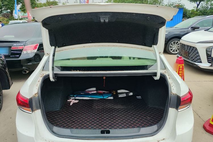 Used Buick GT 2021 Exemplar 1.5L Automatic Elite Version Trunk