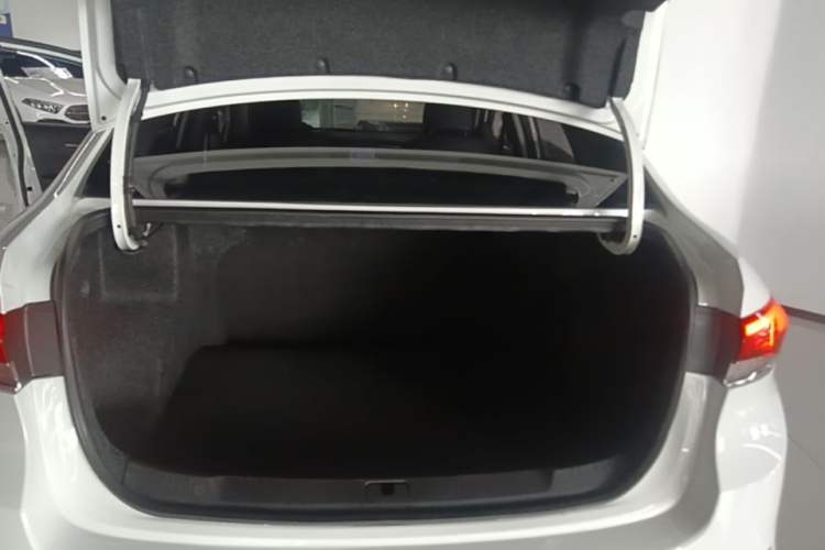 Used Buick GT 2021 1.3T Automatic Mild Hybrid Elite Version Trunk