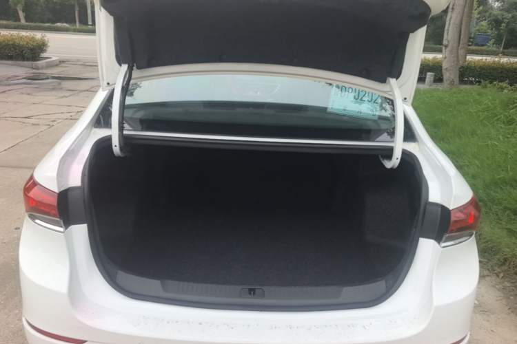 Used Buick GT 2021 Revised Version Flagship 1.5L Automatic Elite Edition Trunk